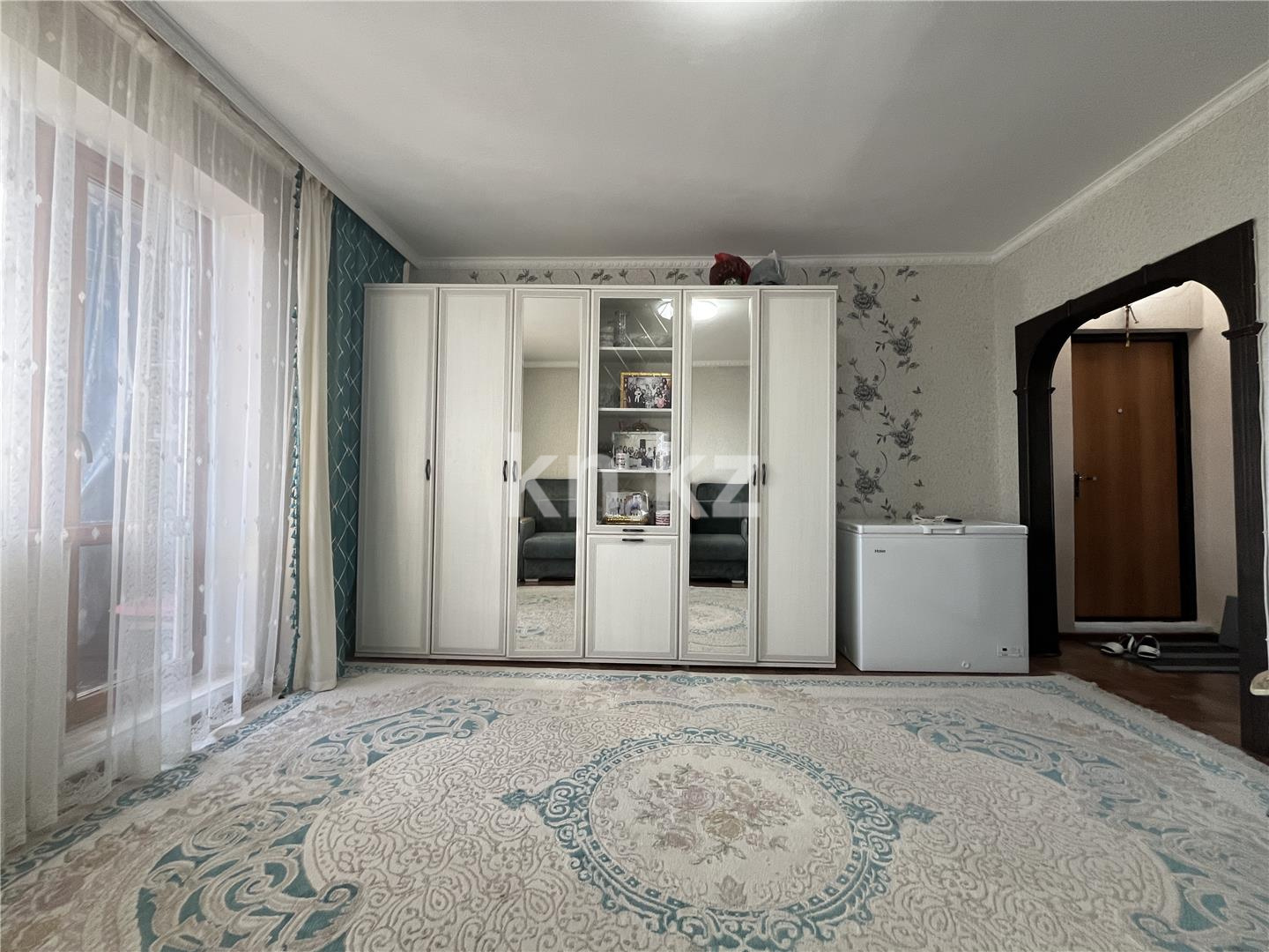 Продажа 1-комнатной квартиры, 36 м², мкр-н Голубые Пруды, дом  15 в Караганде - фото 6