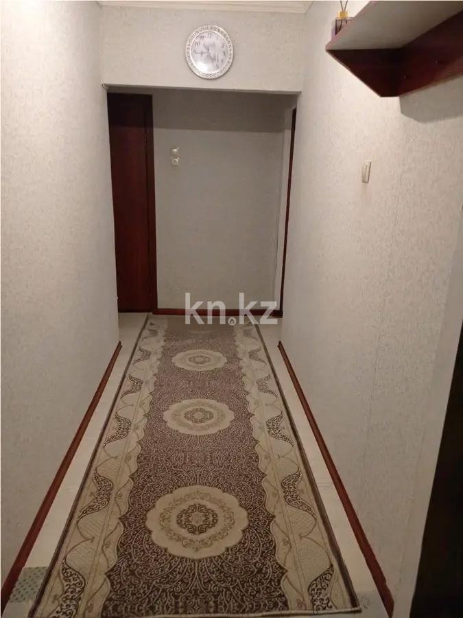 Продажа 1-комнатной квартиры, 38 м², ул. Кажымукана, дом  18 в Астане - фото 4