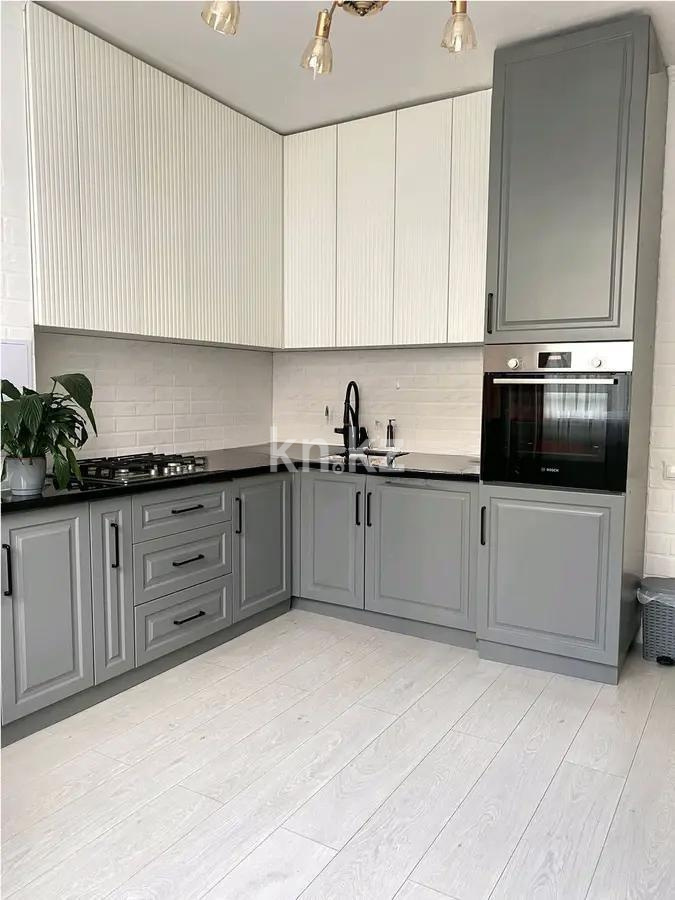 Продажа 3-комнатной квартиры, 75 м², мкр. Мамыр-4, дом  302 в Алматы - фото 2