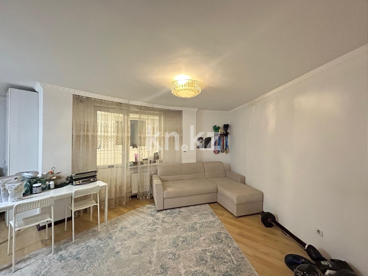 Продажа 1-комнатной квартиры, 40 м², ул. Кенесары в Астане