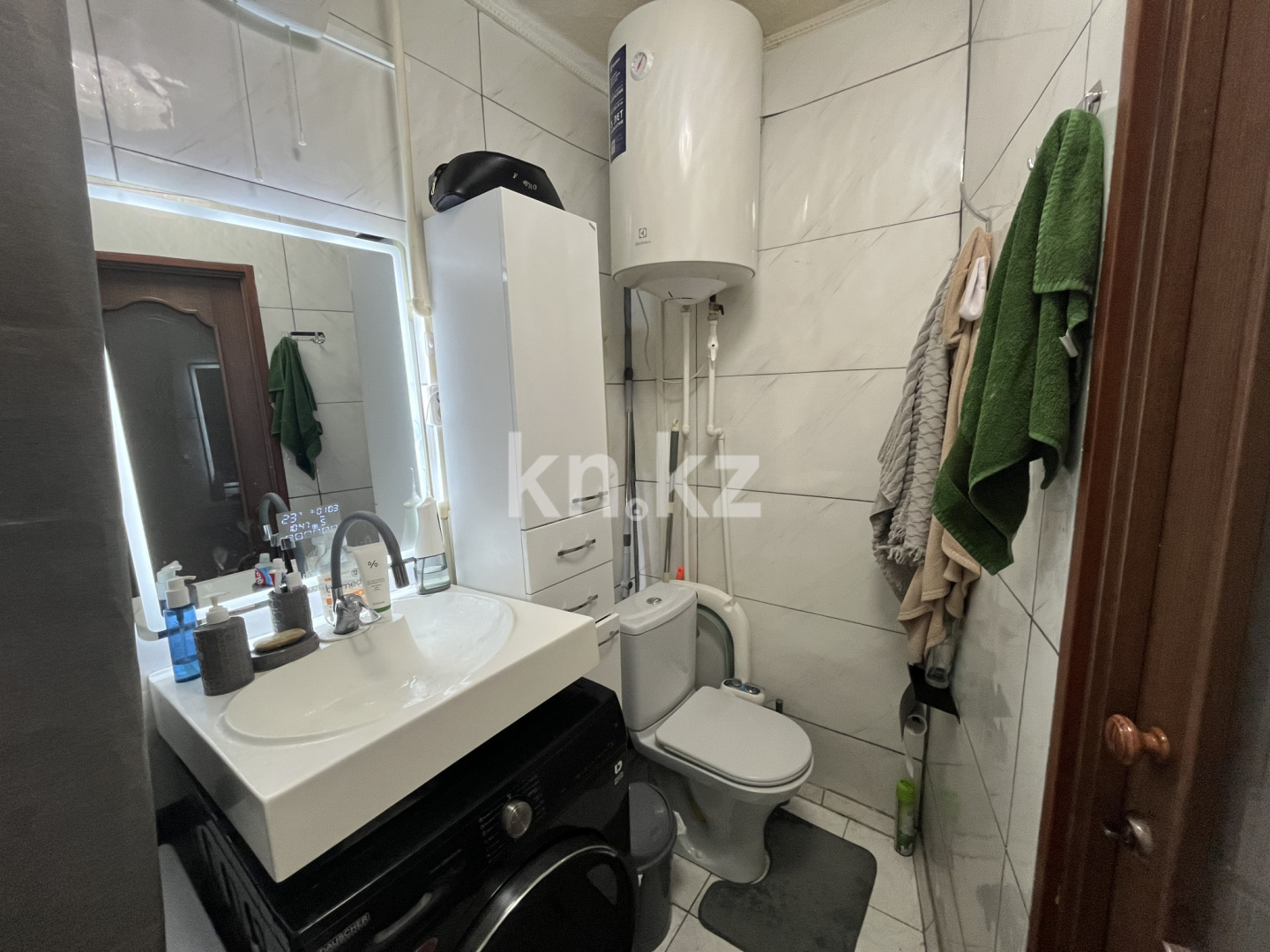 Продажа 3-комнатной квартиры, 52.6 м², мкр-н 21, дом  1 в Караганде - фото 8