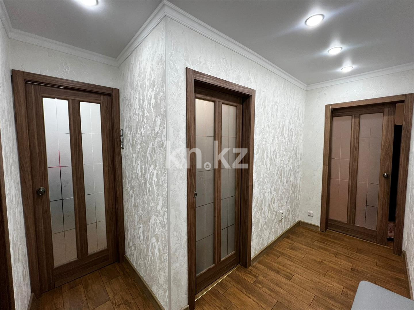 Продажа 4-комнатной квартиры, 62 м² в Караганде - фото 12