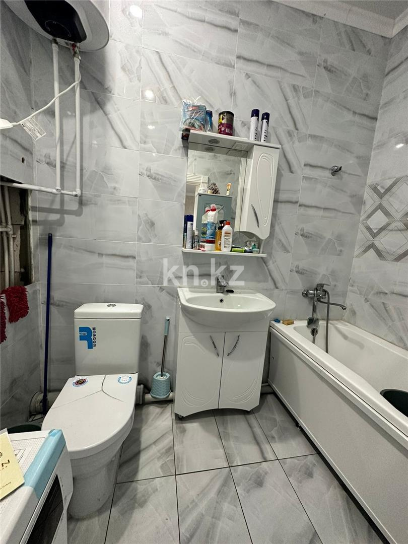 Продажа 3-комнатной квартиры, 75 м², ул. Дюсембекова в Караганде - фото 5