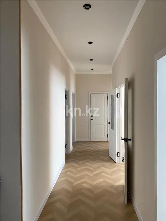 Продажа 4-комнатной квартиры, 105 м², ул. Е-36, дом  11 в Астане - фото 10