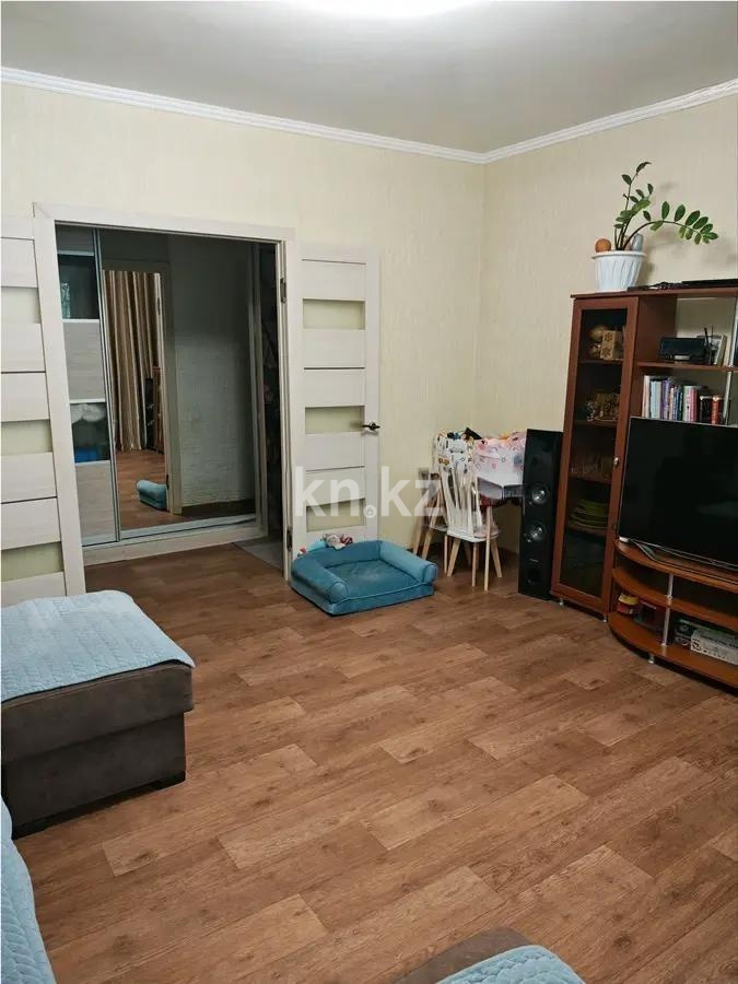 Продажа 3-комнатной квартиры, 64 м² в Караганде