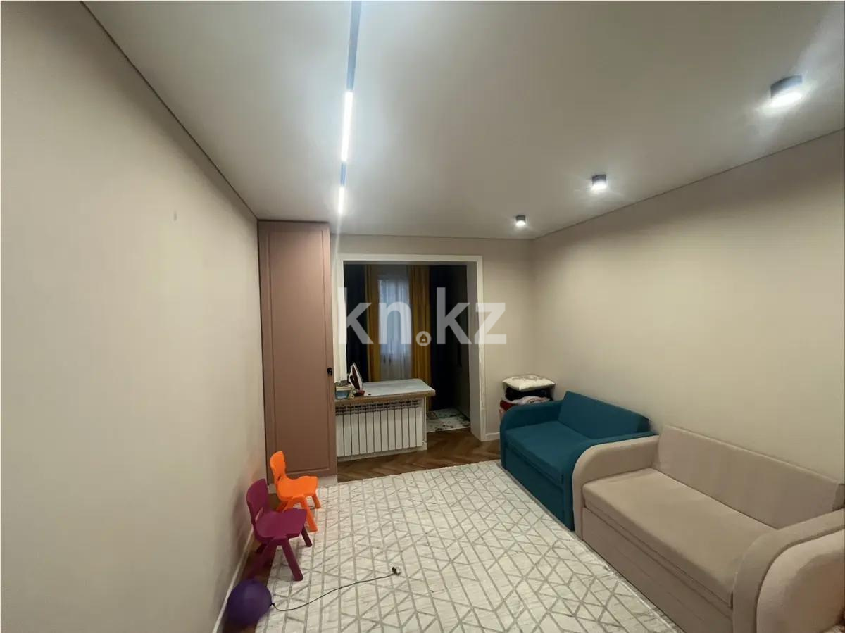 Продажа 3-комнатной квартиры, 68 м², мкр-н Айнабулак-4, дом  188 в Алматы - фото 2