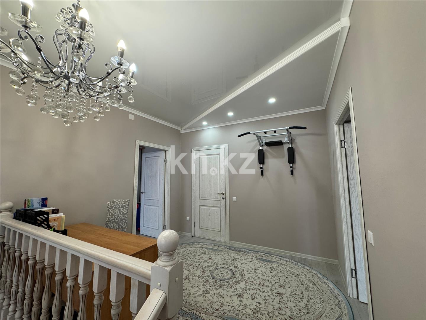 Продажа 3-комнатной квартиры, 144 м², мкр-н Голубые Пруды, дом  5/4 в Караганде - фото 17