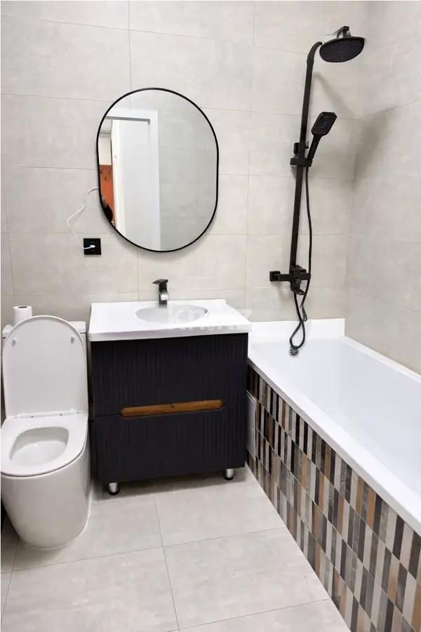 Продажа 2-комнатной квартиры, 55 м² в Алматы - фото 4