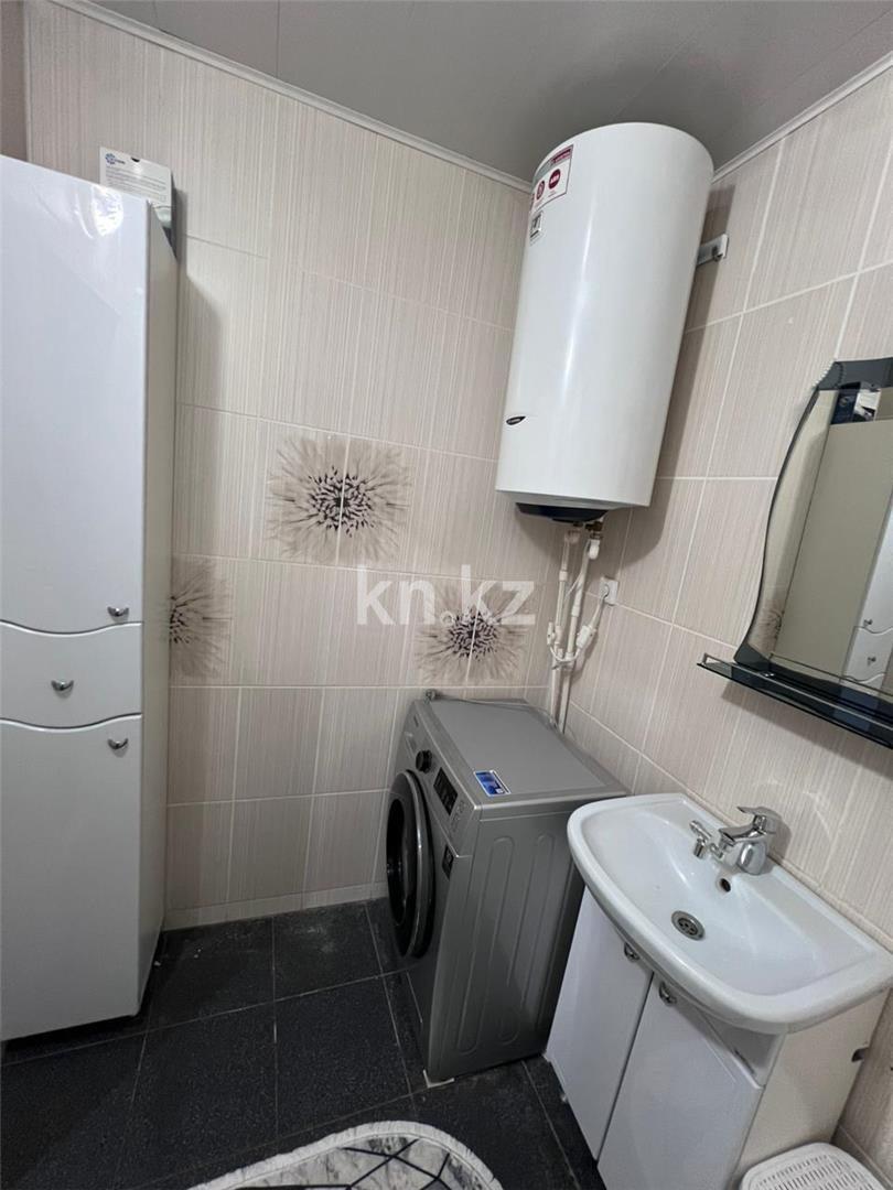 Продажа 3-комнатной квартиры, 82 м² в Караганде - фото 14