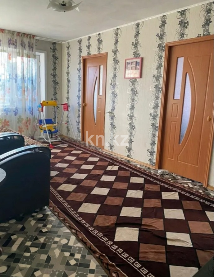 Продажа 3-комнатной квартиры, 47.1 м², 17 мкр., дом  34 в Караганде - фото 8