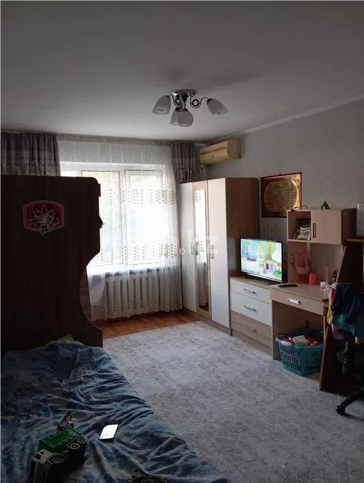 Продажа 3-комнатной квартиры, 70 м², мкр. Мамыр-1, дом  9 в Алматы - фото 3
