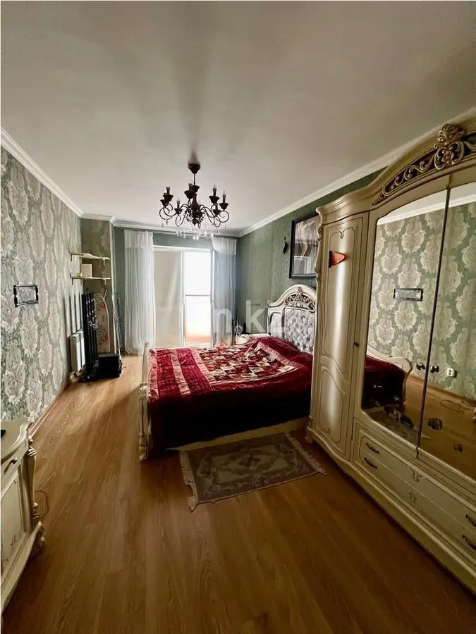 Продажа 3-комнатной квартиры, 100 м², пр. Шахтеров, дом  60 в Караганде - фото 2