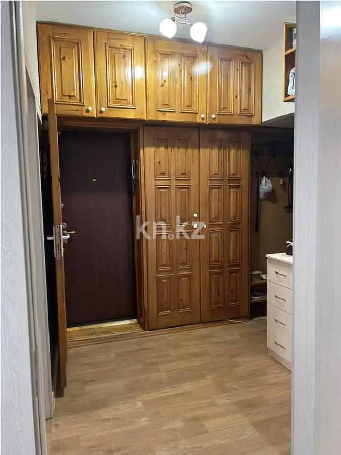 Продажа 2-комнатной квартиры, 55 м², ул. Тургута Озала, дом  65 в Алматы - фото 4