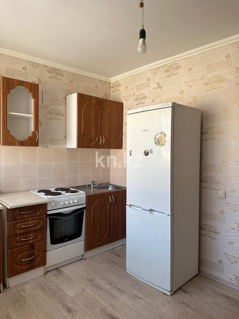 Аренда 1-комнатной квартиры, 40 м² в Астане