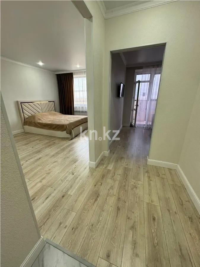 Продажа 1-комнатной квартиры, 41 м², мкр-н Голубые Пруды, дом  12/1 в Караганде - фото 2