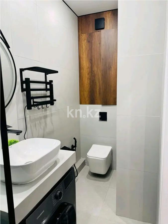 Продажа 2-комнатной квартиры, 73 м², пр. Назарбаева, дом  36/1 в Алматы - фото 4