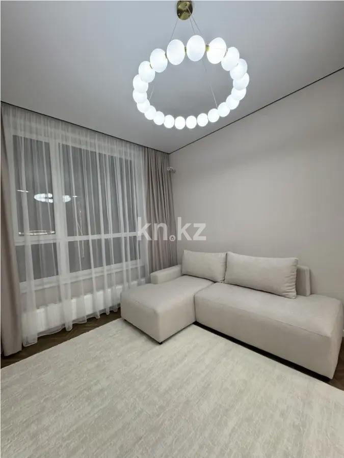 Продажа 1-комнатной квартиры, 40 м² в Астане