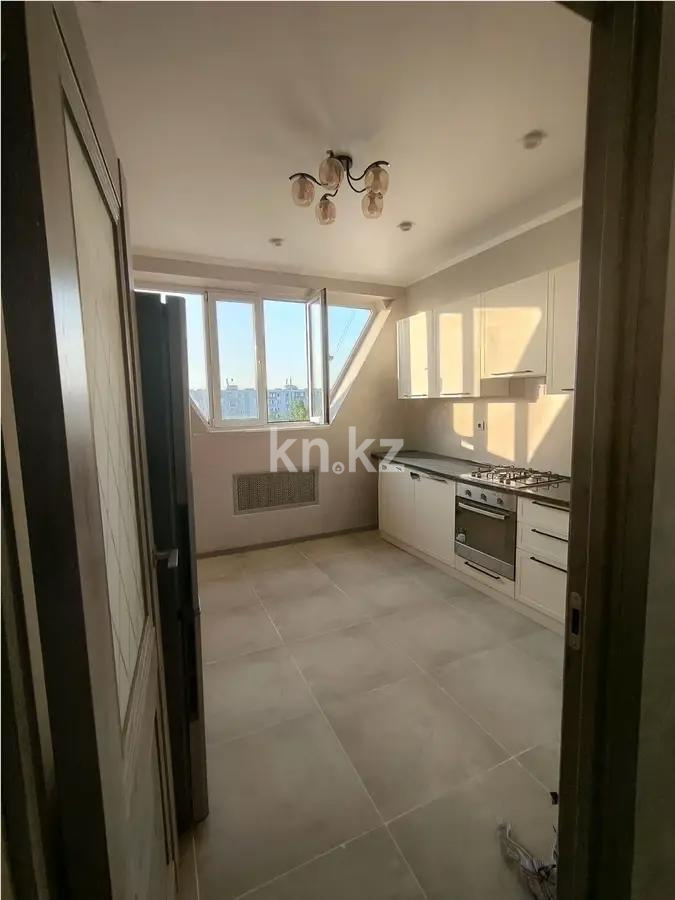 Продажа 2-комнатной квартиры, 60 м², мкр. Аксай-1, дом  16 в Алматы - фото 4