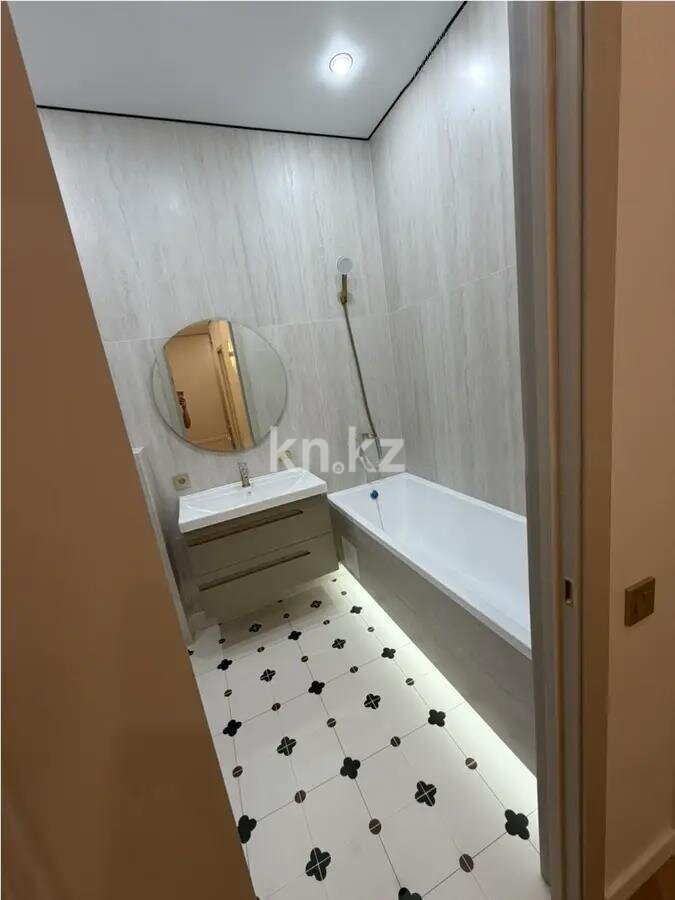 Продажа 2-комнатной квартиры, 71 м² в Астане - фото 4