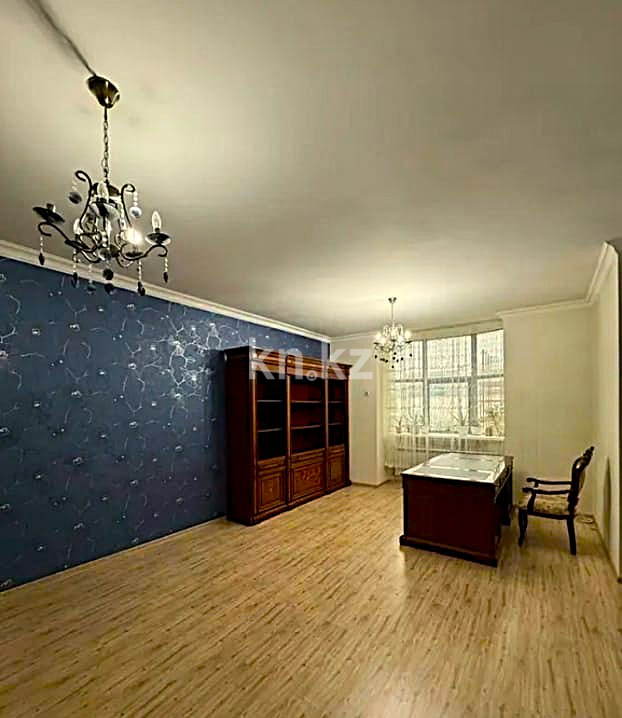 Продажа 5-комнатной квартиры, 152 м², ул. Баянауыл, дом  1 - Центр города, Золотой квадрат, район Школы-гимназии №31 в Астане