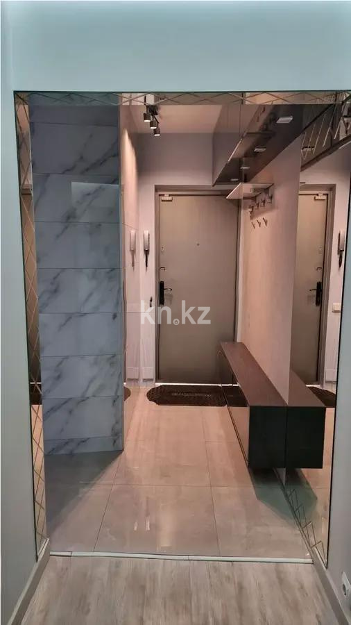 Продажа 3-комнатной квартиры, 59 м², ул. Жарокова, дом  39 в Алматы - фото 4