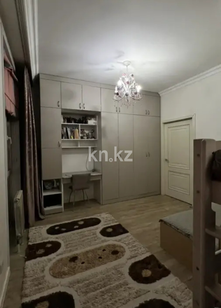 Продажа 4-комнатной квартиры, 143 м², ул. Мухамедханова, дом  21 в Астане - фото 7