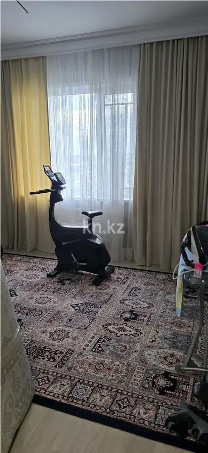 Продажа 4-комнатной квартиры, 134 м², ул. Валиханова, дом  12 в Астане - фото 7