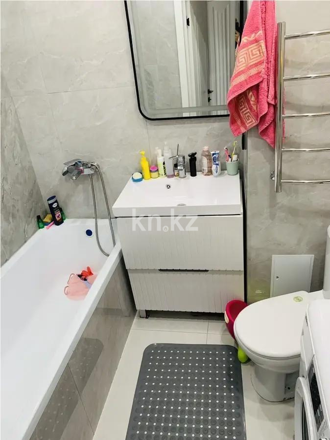 Продажа 2-комнатной квартиры, 41 м², ул. Байтурсынова, дом  47 в Астане - фото 3