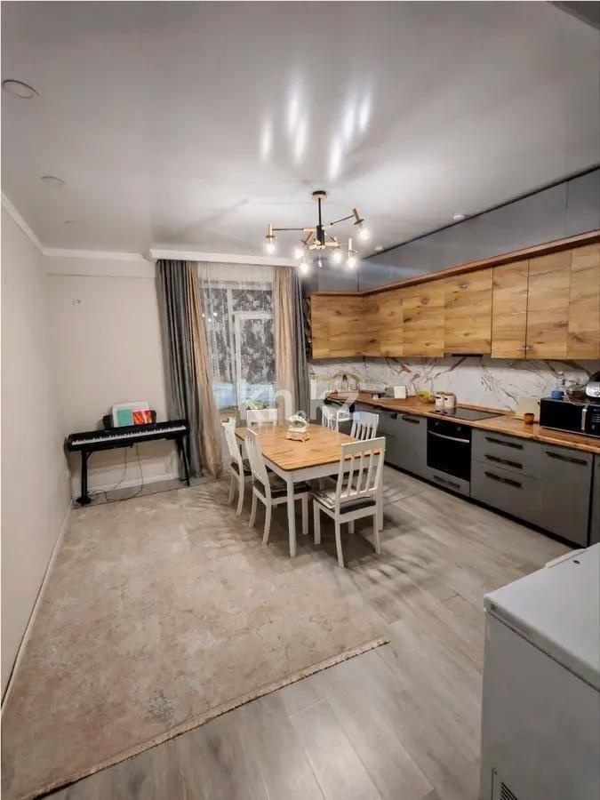 Продажа 4-комнатной квартиры, 79 м² в Алматы - фото 4