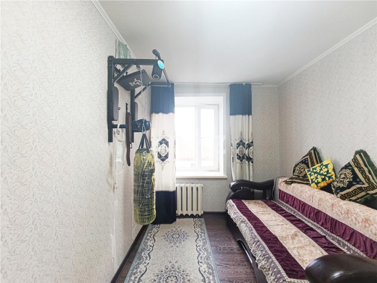 Продажа 3-комнатной квартиры, 55 м², пр. Н. Абдирова, дом  38 в Караганде - фото 4