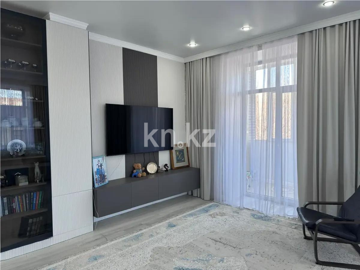 Продажа 2-комнатной квартиры, 67 м² в Караганде