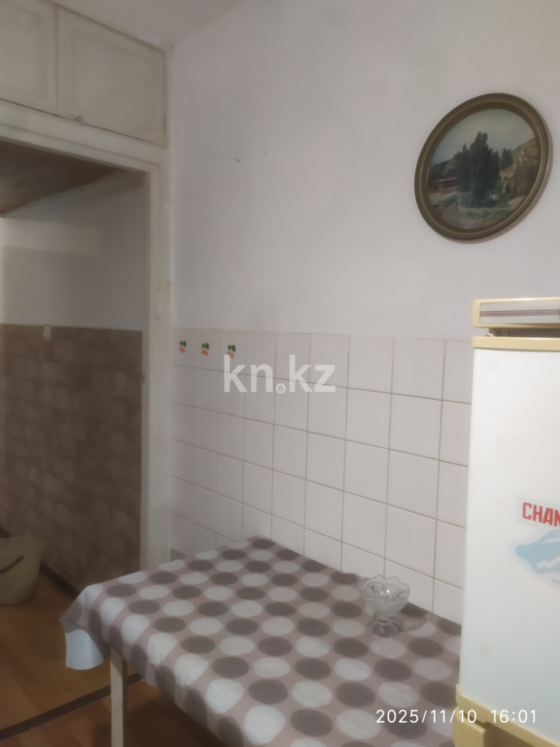 Аренда 3-комнатной квартиры, 58 м², 3 мкр., дом  47 - пр. Улугбека в Алматы - фото 6