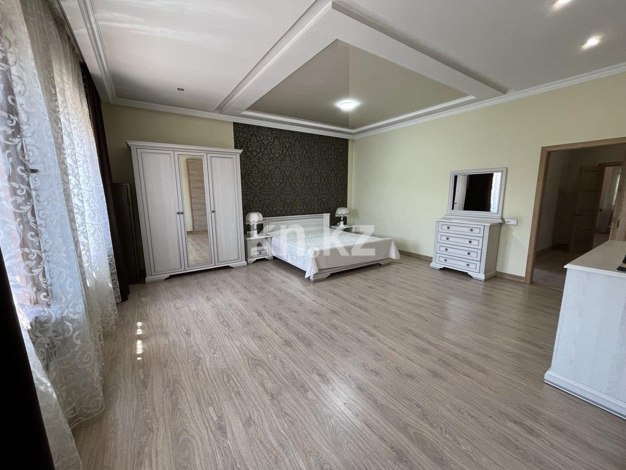 Продажа 8-комнатного дома, 478 м², ул. Жанибекова в Караганде - фото 7