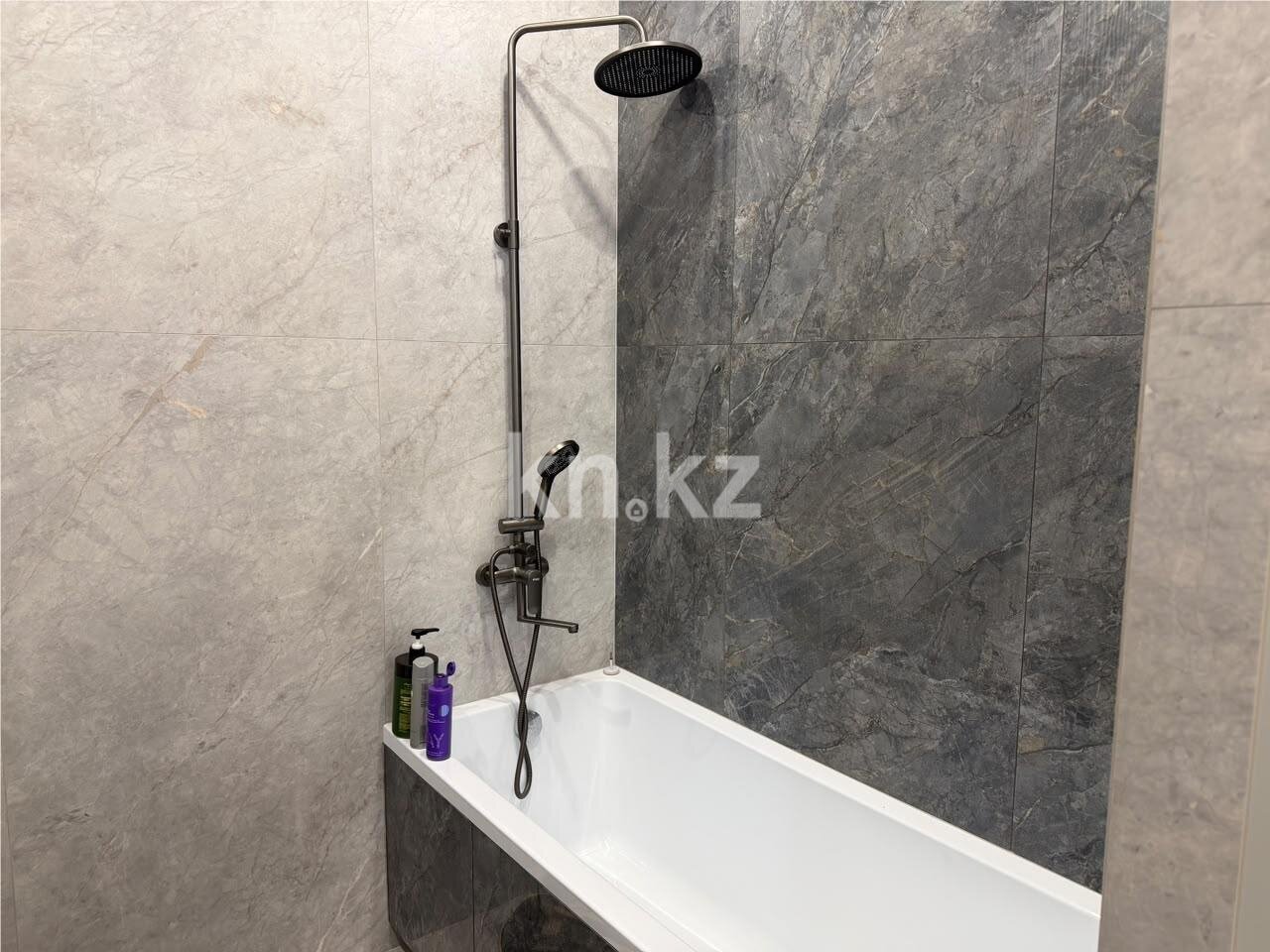 Продажа 3-комнатной квартиры, 106 м² в Караганде - фото 24