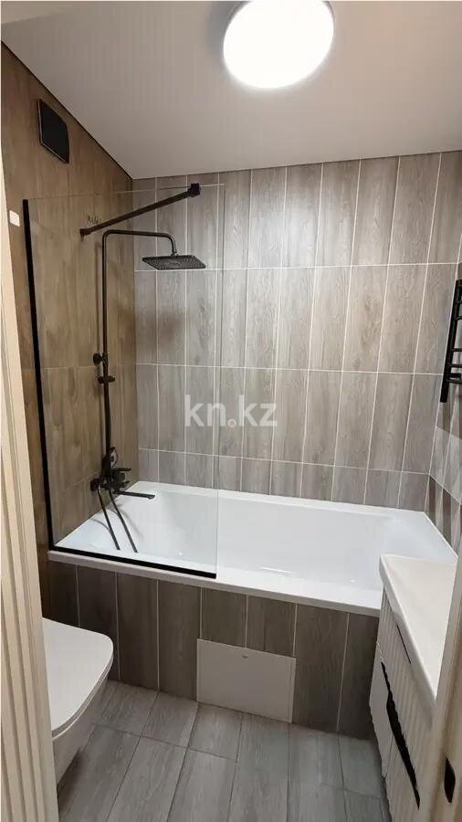 Продажа 3-комнатной квартиры, 65 м² в Алматы - фото 5