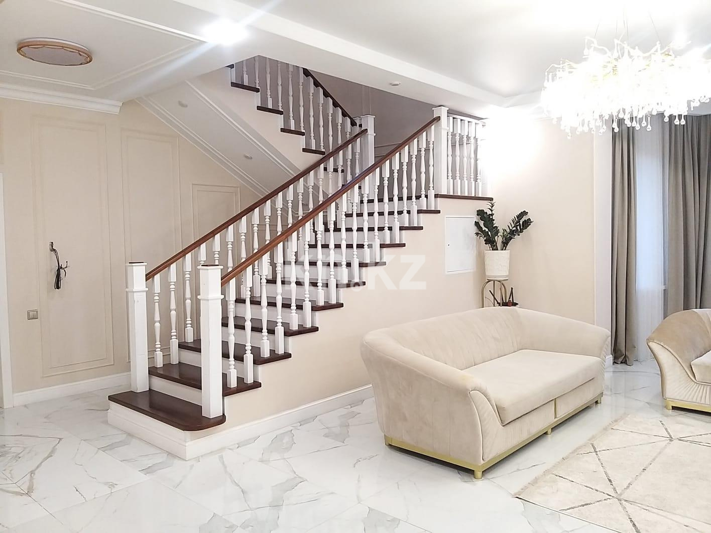 Продажа 5-комнатного дома, 372.76 м², ул. Абишева в Караганде - фото 11