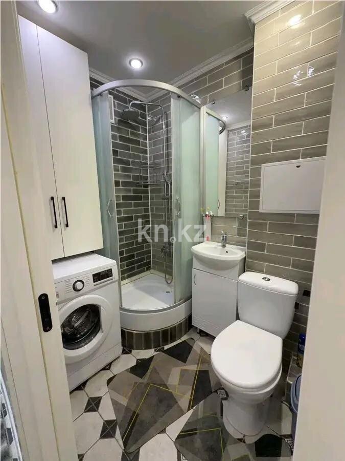 Продажа 3-комнатной квартиры, 60 м² в Алматы - фото 4