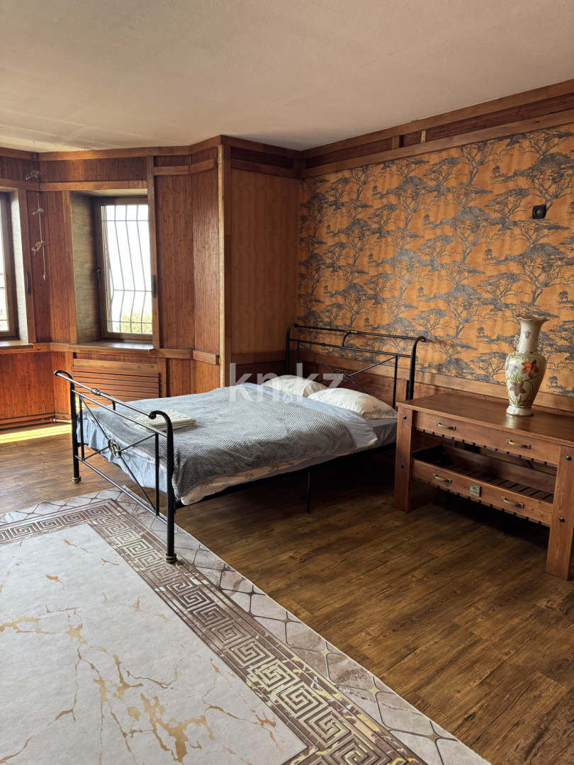 Аренда 7-комнатного дома, 400 м², мкр-н Тастыбулак в Алматы - фото 2