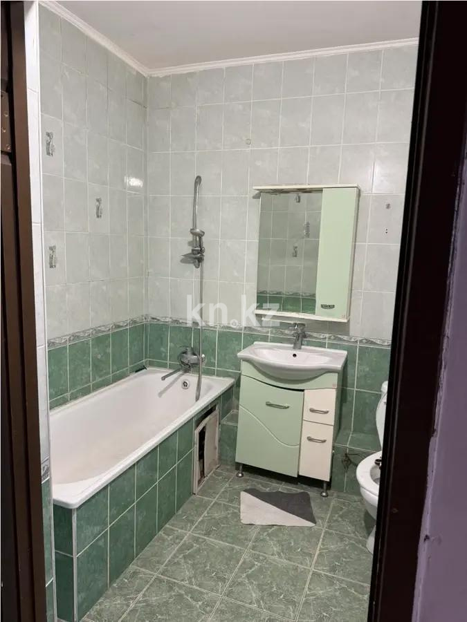 Продажа 1-комнатной квартиры, 38.5 м², мкр-н Аксай-1а, дом  34 в Алматы - фото 2