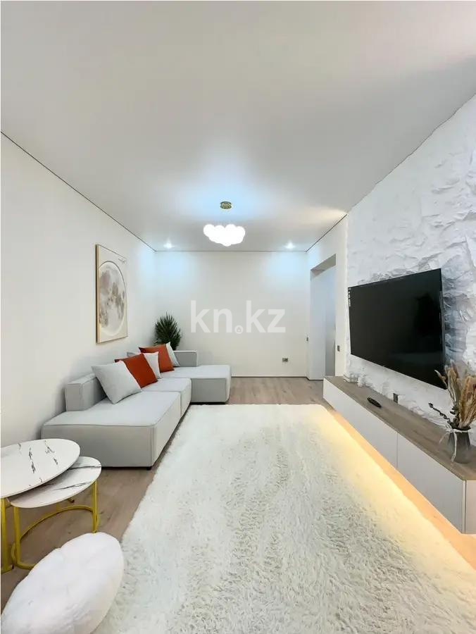 Продажа 2-комнатной квартиры, 60 м², ул. Жарокова, дом  218 в Алматы