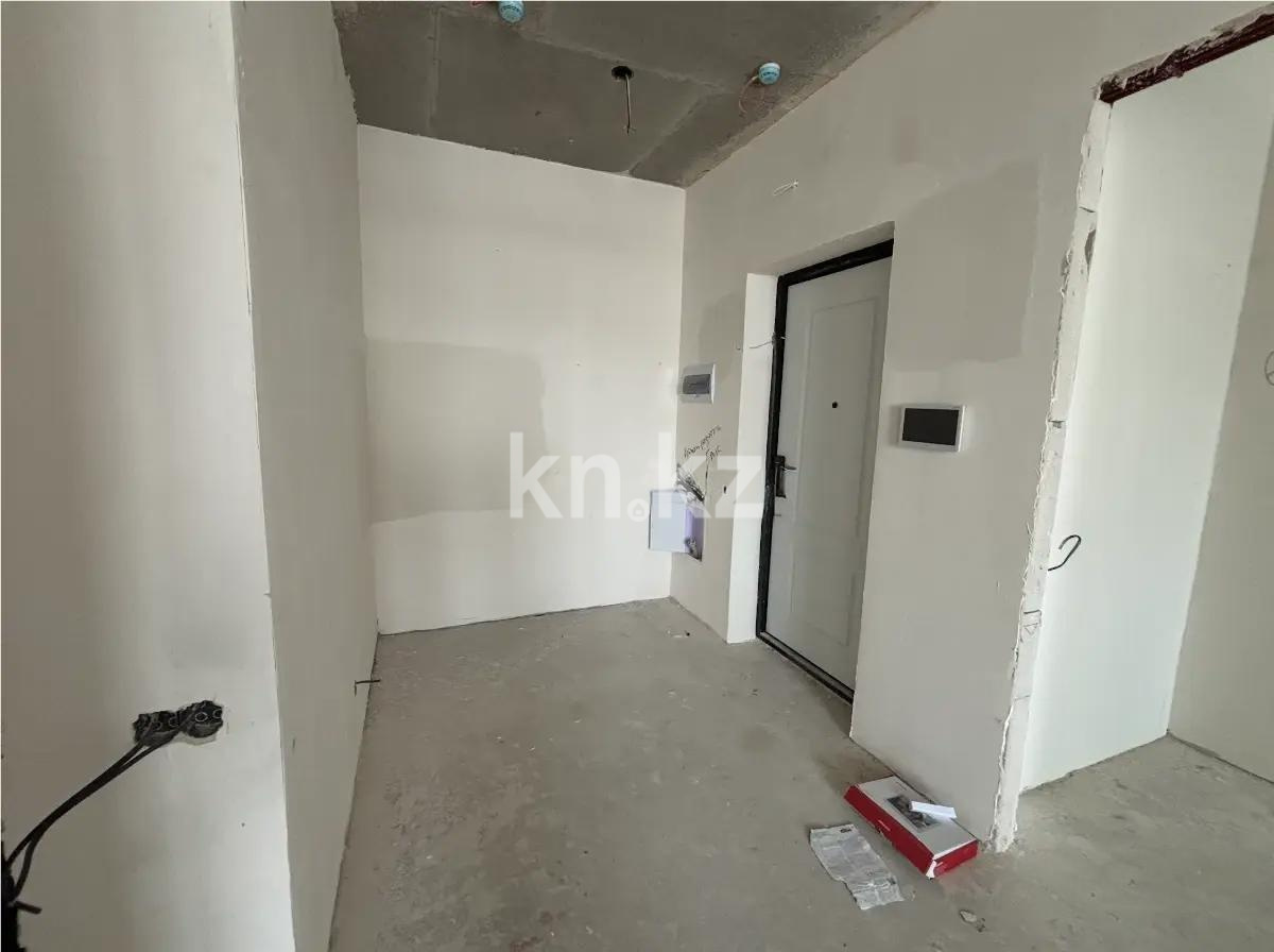 Продажа 2-комнатной квартиры, 71.3 м² в Астане - фото 2