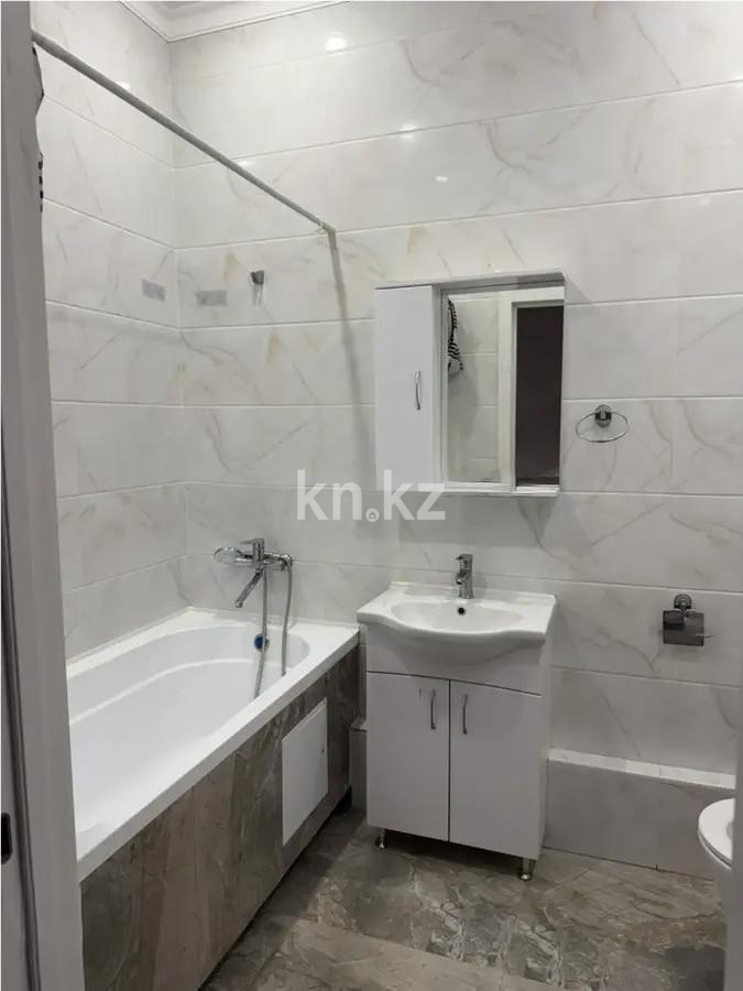 Продажа 1-комнатной квартиры, 45 м², пр. Кабанбай батыра, дом  4/2 в Астане - фото 3