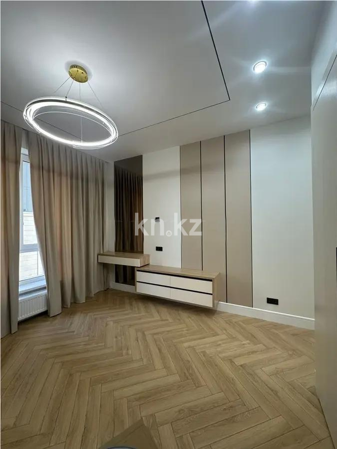 Продажа 3-комнатной квартиры, 90 м², ул. Розыбакиева, дом  197/2 в Алматы - фото 2