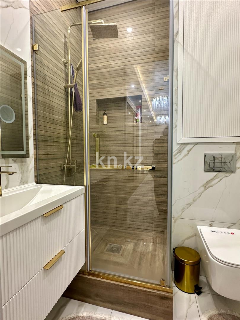 Продажа 4-комнатной квартиры, 120 м² в Караганде - фото 21