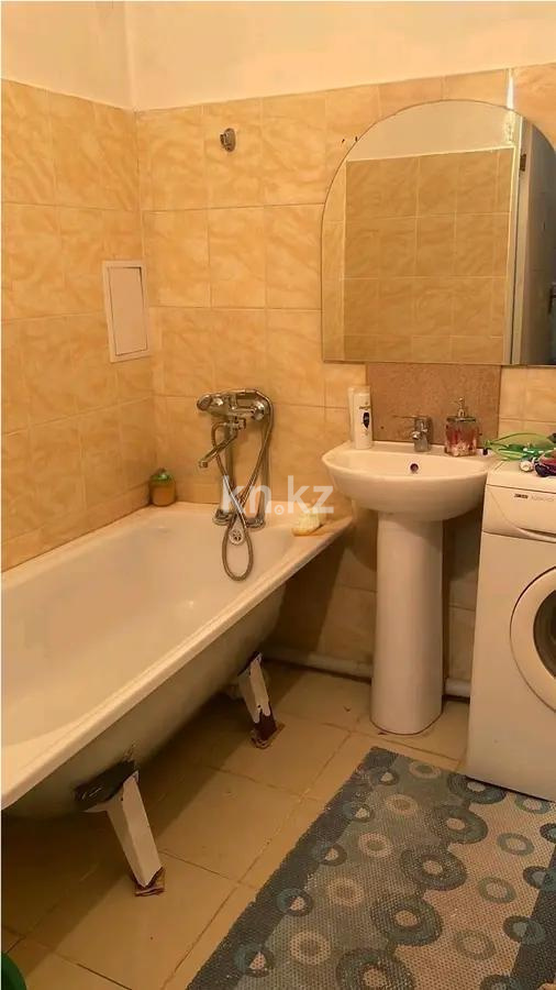 Продажа 2-комнатной квартиры, 65 м², мкр-н Саялы, дом  120 в Алматы - фото 4