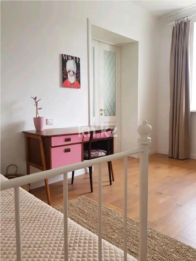 Продажа 2-комнатной квартиры, 48 м², пр. Абая, дом  27 в Алматы - фото 4