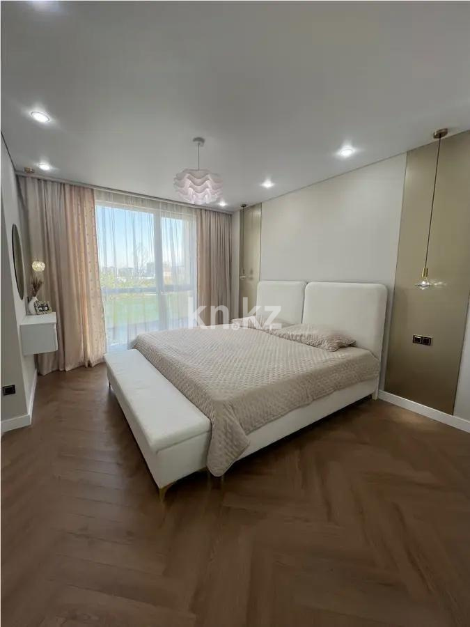 Продажа 3-комнатной квартиры, 75 м², ул. Толе би, дом  285/8 в Алматы - фото 2