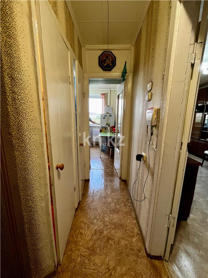 Продажа 1-комнатной квартиры, 31 м², мкр-н 19 в Караганде - фото 6