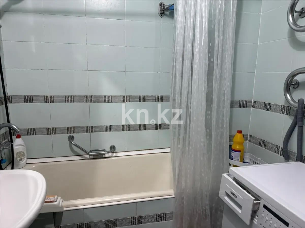 Продажа 2-комнатной квартиры, 48.3 м², ул. Айтеке би, дом  100 в Алматы - фото 4