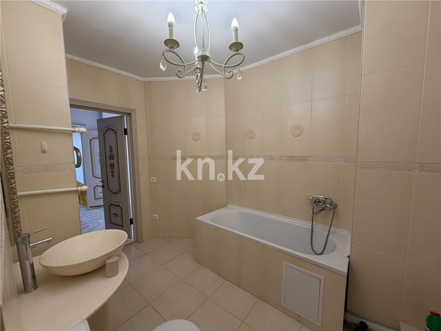 Продажа 3-комнатной квартиры, 138 м² в Караганде - фото 19